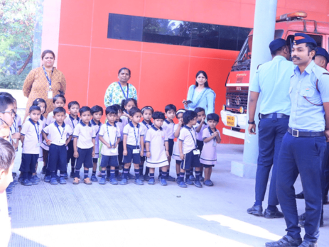 Field Trip to the Fire Station 2025 IMG-5